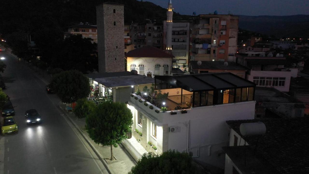 Vila Franko Berat Extérieur photo